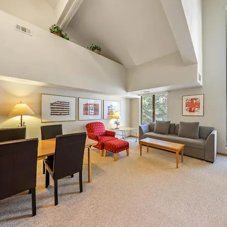 Studio Loft #311